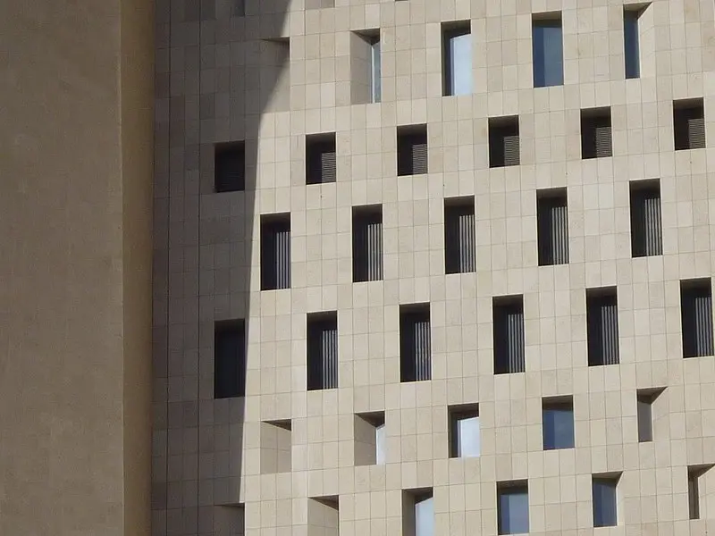 Al Hamra Tower